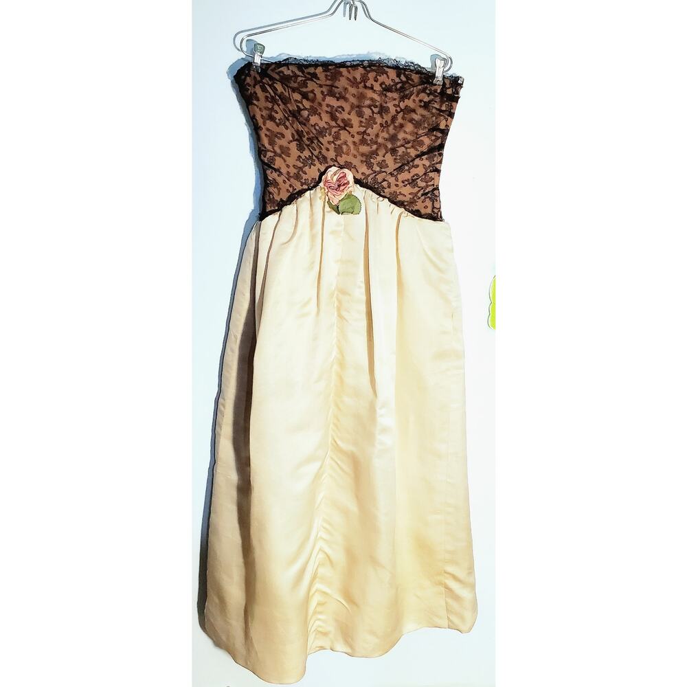 Vintage Hand Made Womens Lace Puff Skirt Evrning Gown Size Medium Feminine Boho